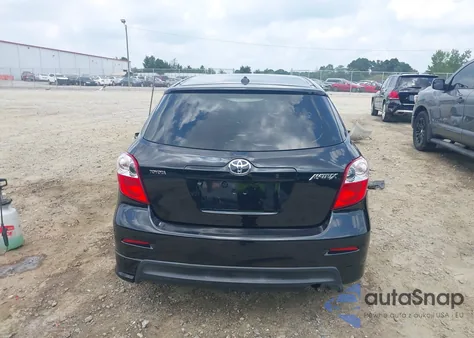 2010 Toyota Matrix из США, поврежденный, VIN 2T1KU4EE5AC301458